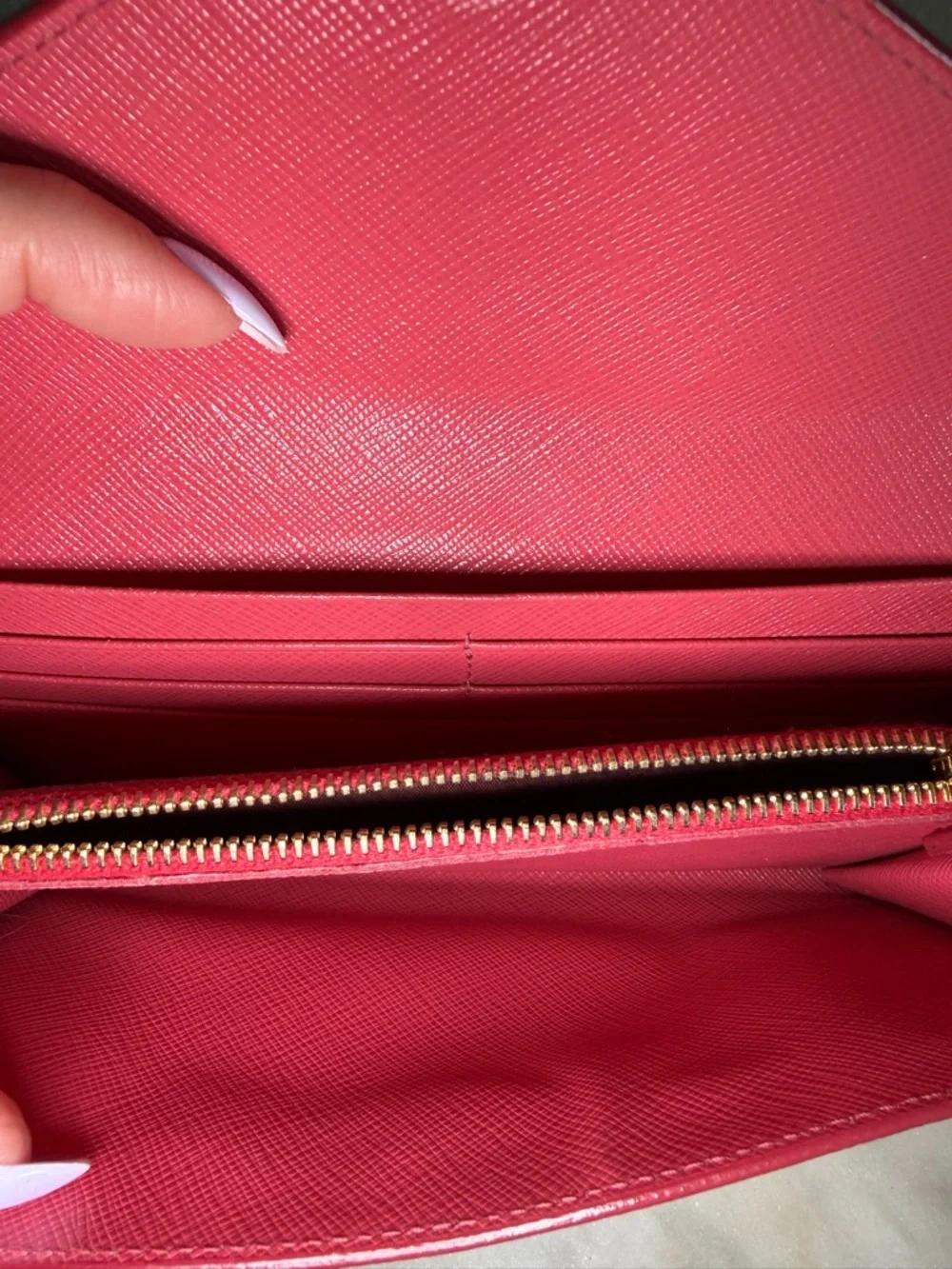 PRADA Envelope Style Long Wallet 🌸 - Picture 2 of 6